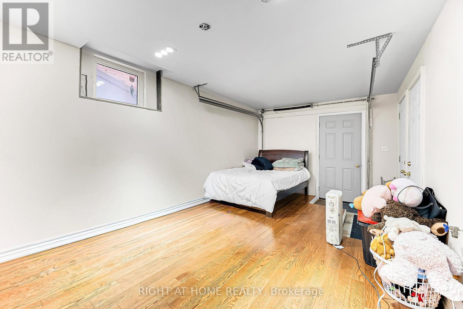 46 Odoardo Di Santo Circle, Toronto, ON