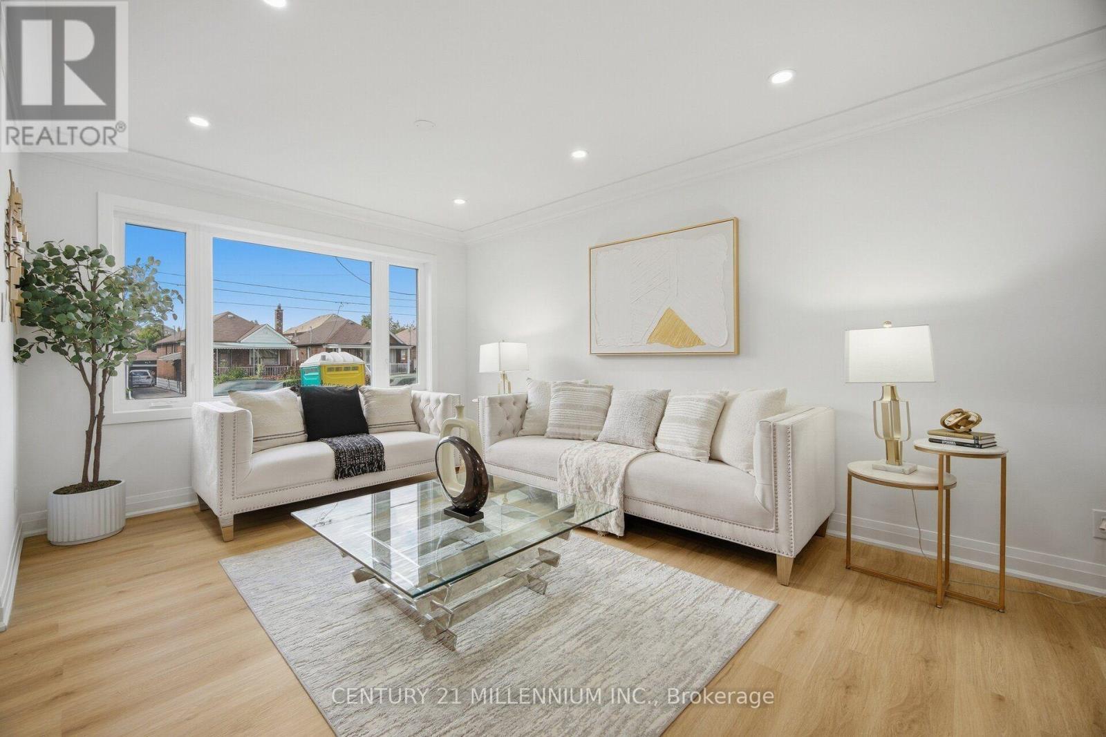 1781 Keele Street, Toronto, ON