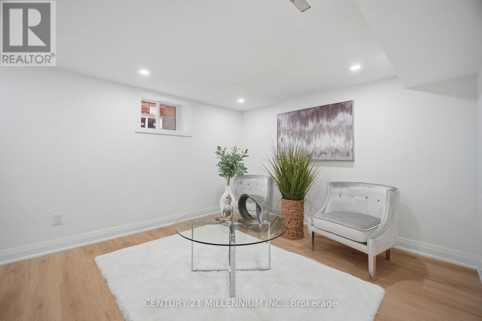 1781 Keele Street, Toronto, ON