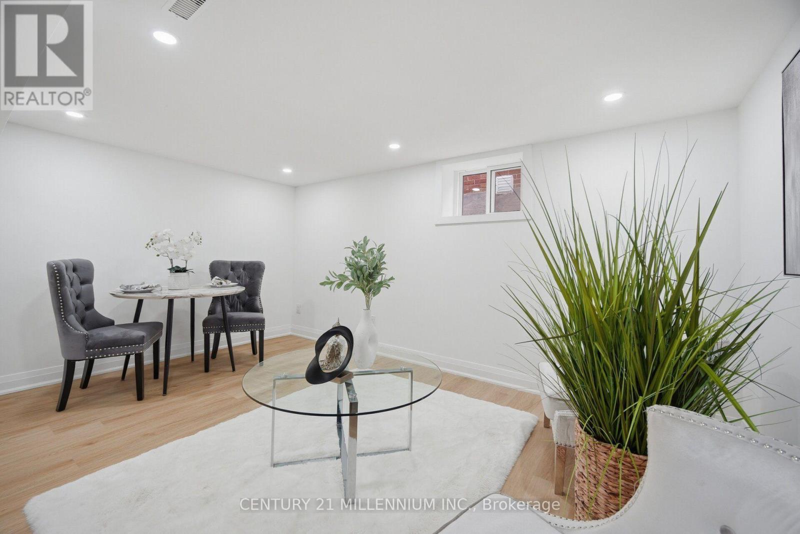 1781 Keele Street, Toronto, ON