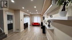 231 DENISE CIRCLE Newmarket, ON L3X 2K2
