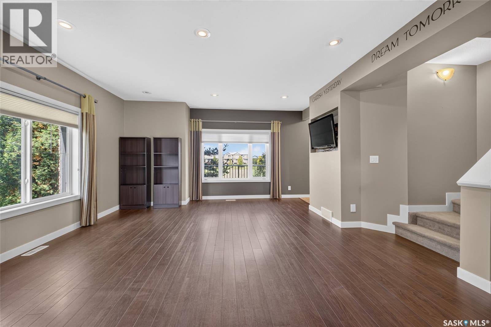 16 215 Hampton Green, Saskatoon, SK