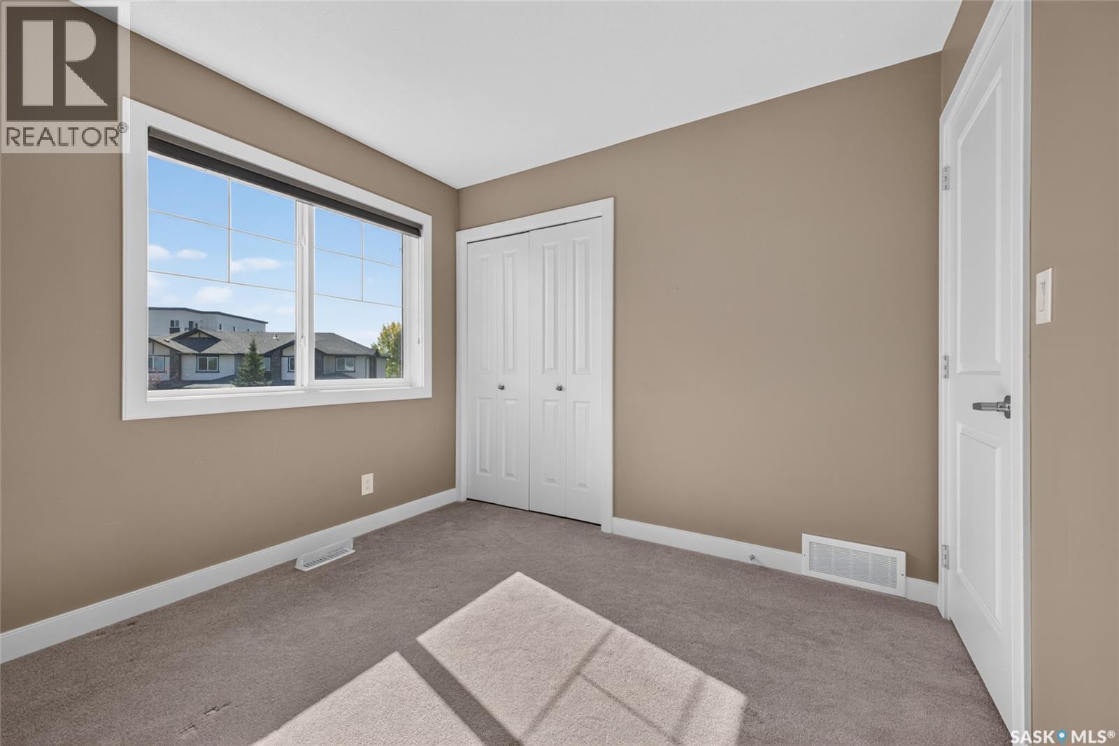 16 215 Hampton Green, Saskatoon, SK