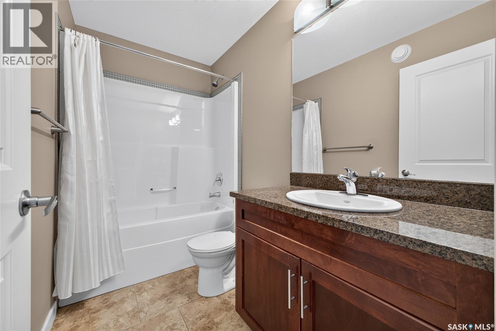 16 215 Hampton Green, Saskatoon, SK