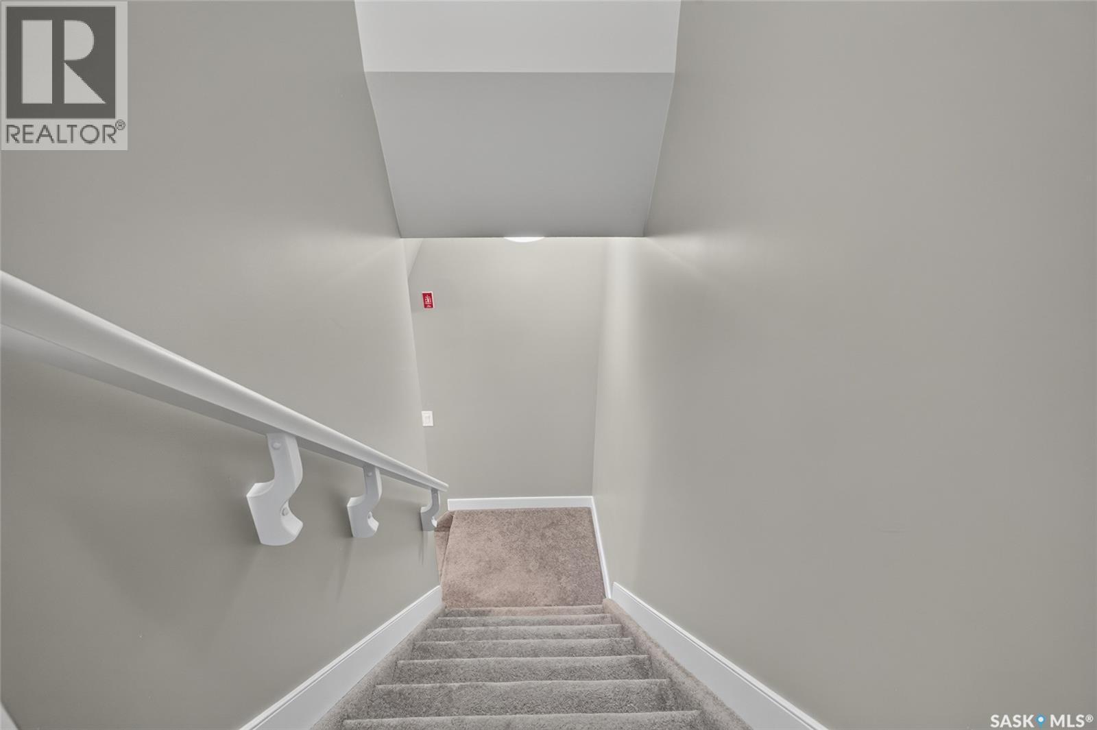 16 215 Hampton Green, Saskatoon, SK