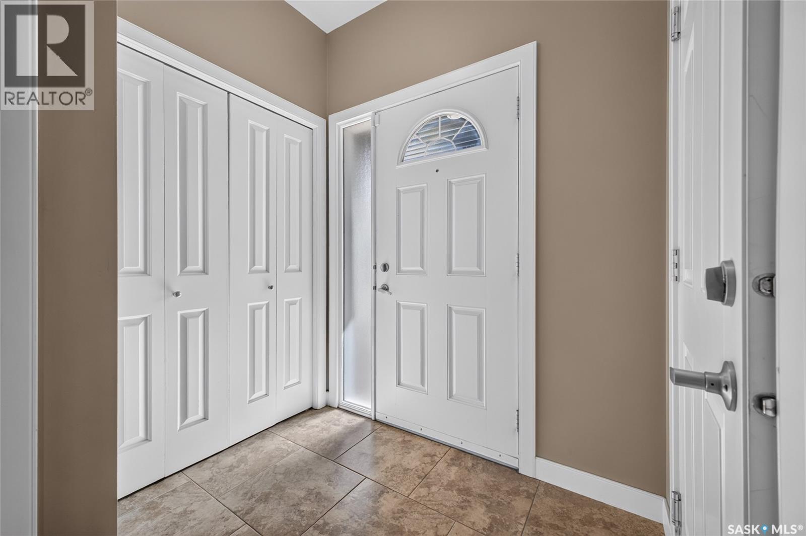 16 215 Hampton Green, Saskatoon, SK