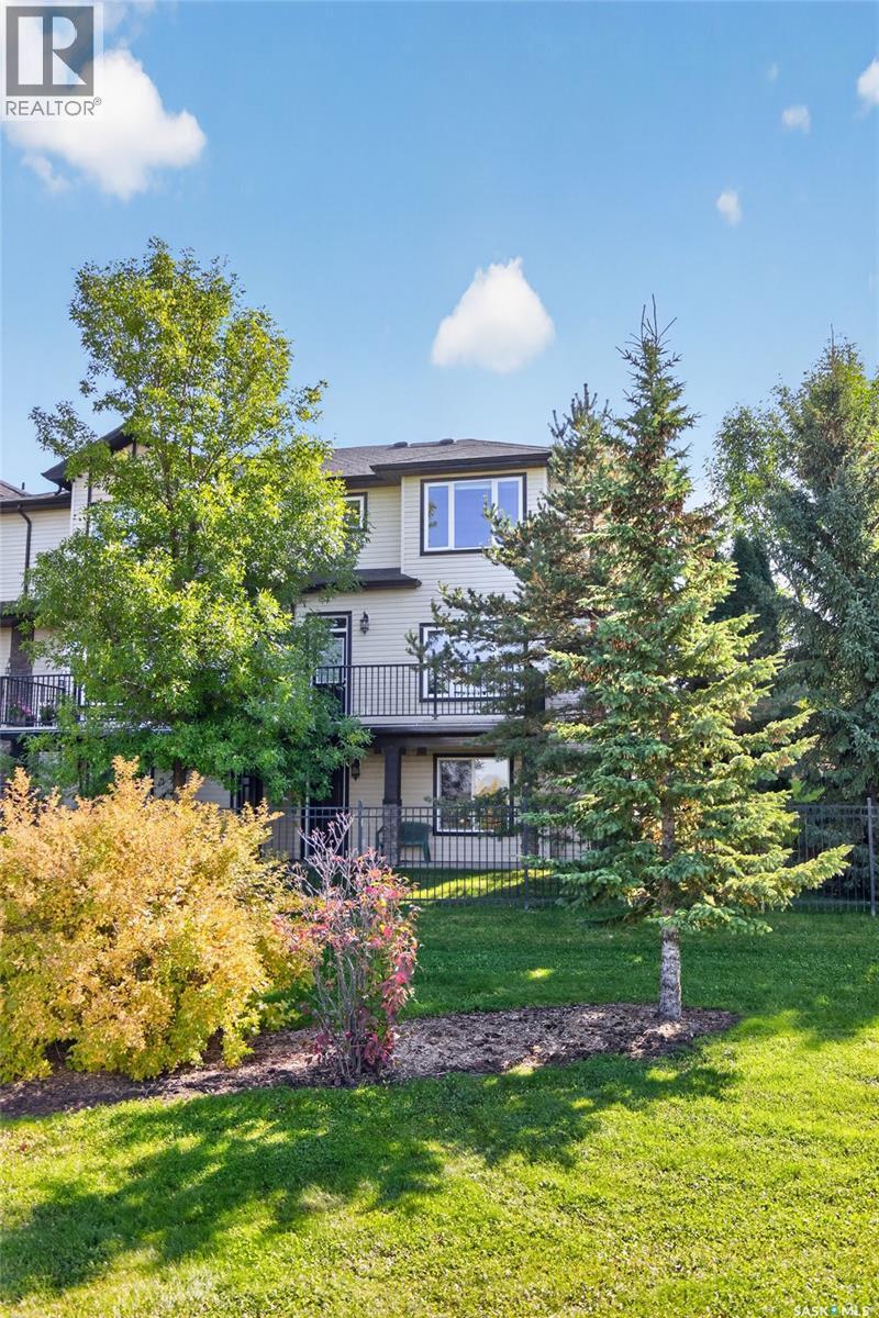 16 215 Hampton Green, Saskatoon, SK