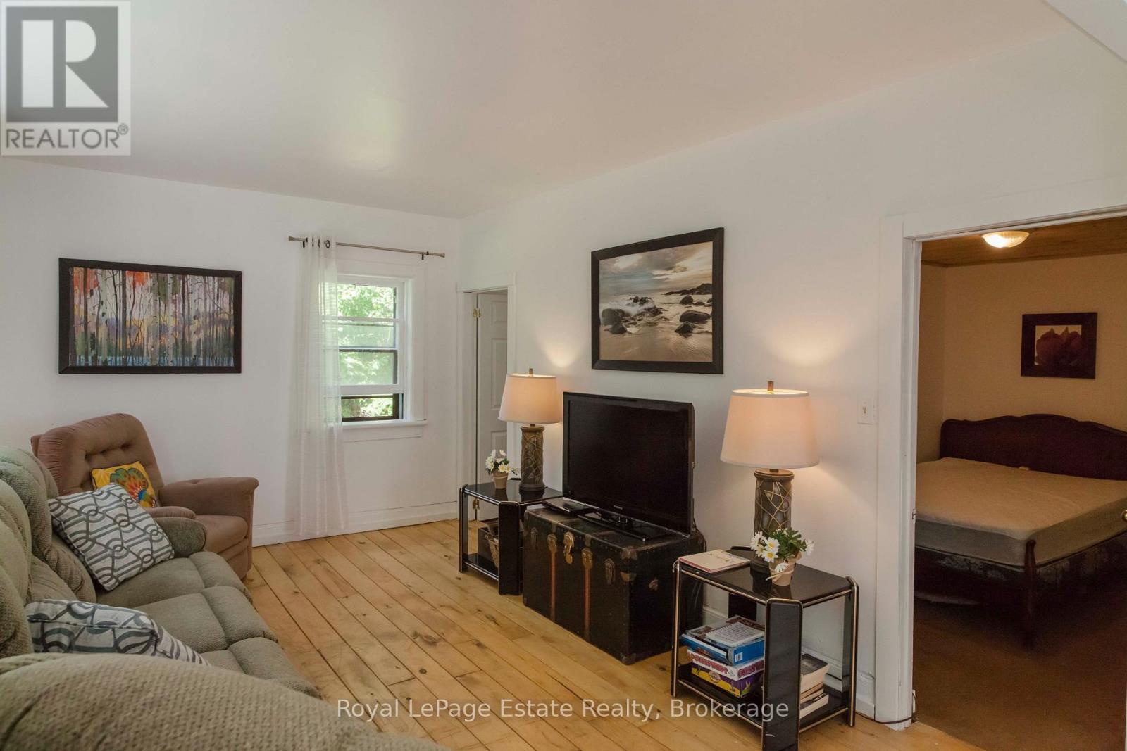 1227 2Nd Avenue S, Native Leased Lands, ON