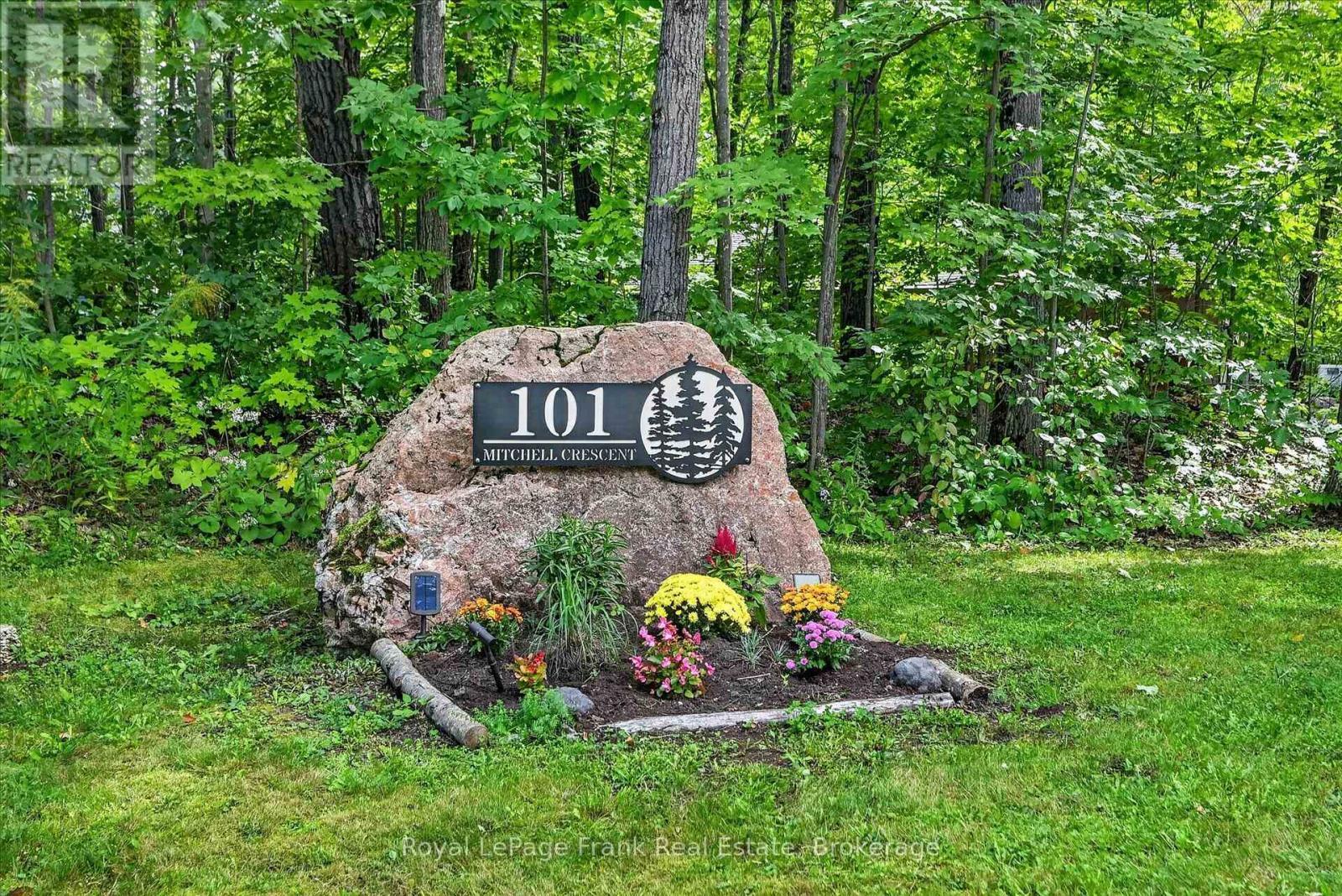 101 Mitchell Crescent, Trent Lakes, ON