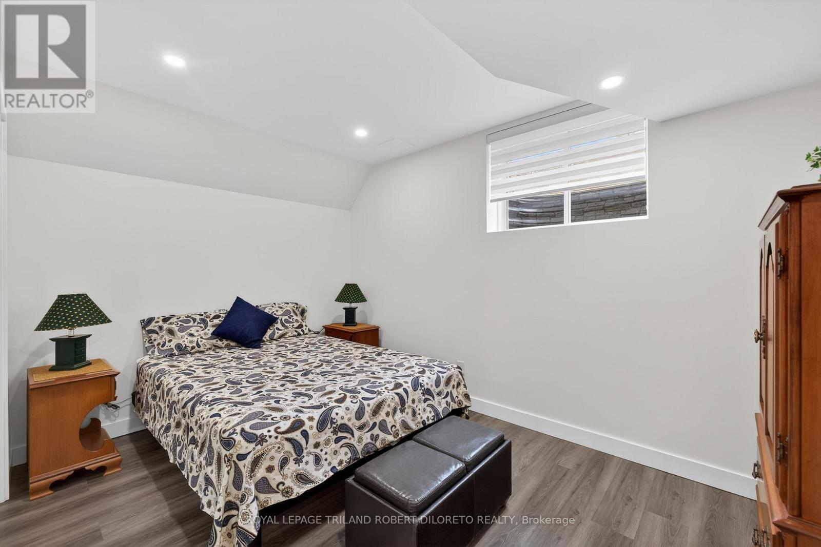 122 - 9861 Glendon Drive, Middlesex Centre (Komoka), ON