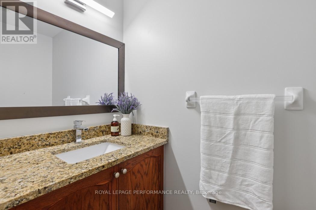 185 Hornchurch Lane, Ottawa, ON