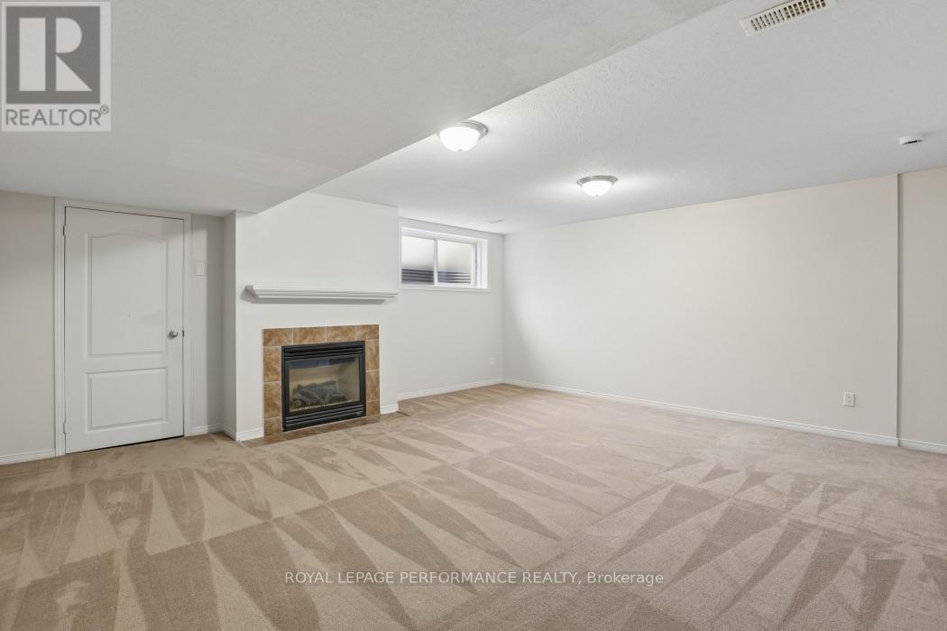 185 Hornchurch Lane, Ottawa, ON