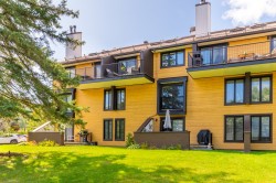26-121 Av. Hochar Saint-Sauveur, QC J0R 1R3
