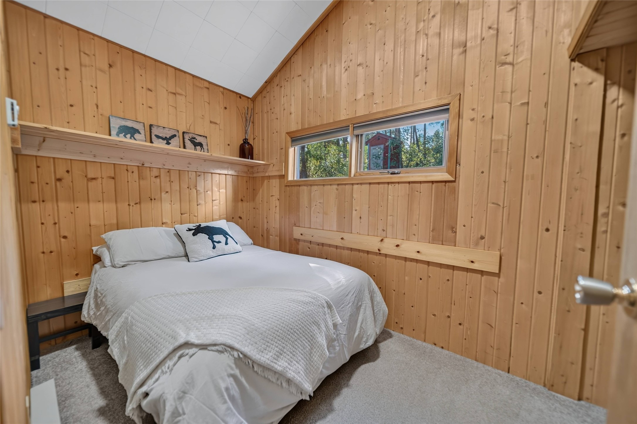 1249 Tie Lake Shore Road, Jaffray, BC