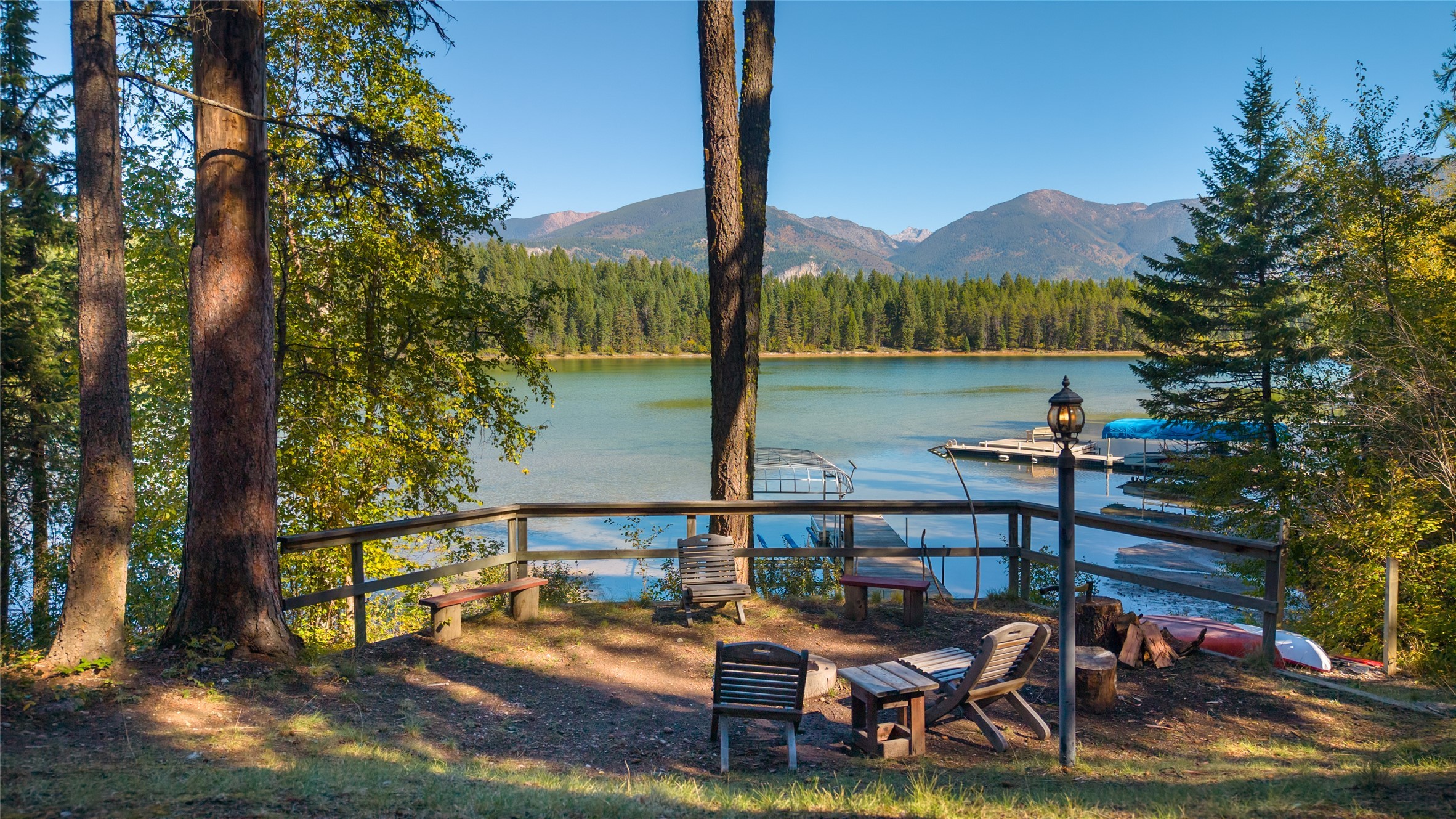 1249 Tie Lake Shore Road, Jaffray, BC
