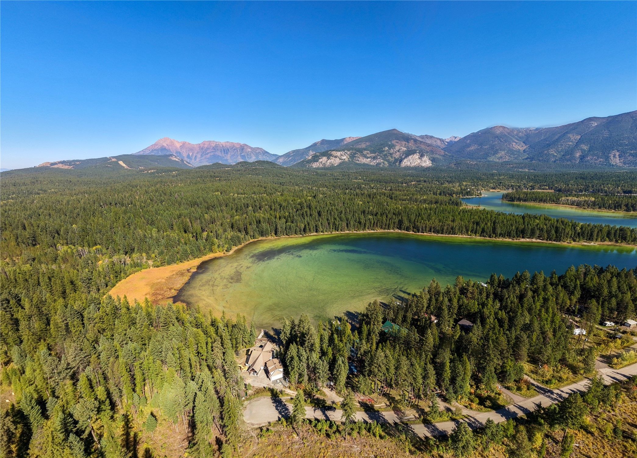1249 Tie Lake Shore Road, Jaffray, BC