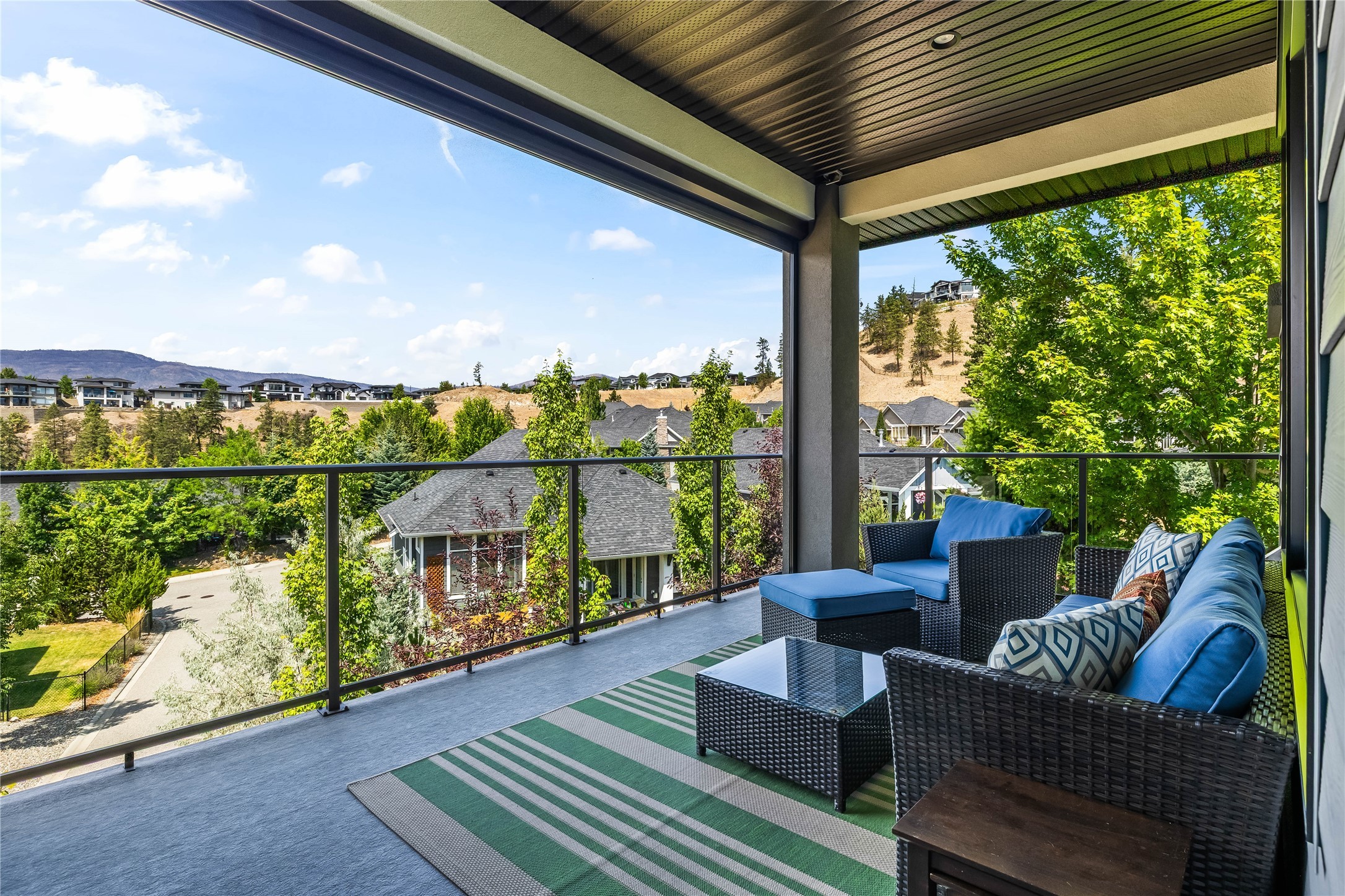 6-1349 Rocky Point Drive, Kelowna, BC