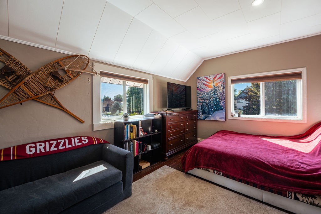 204 Third Street, Revelstoke, BC