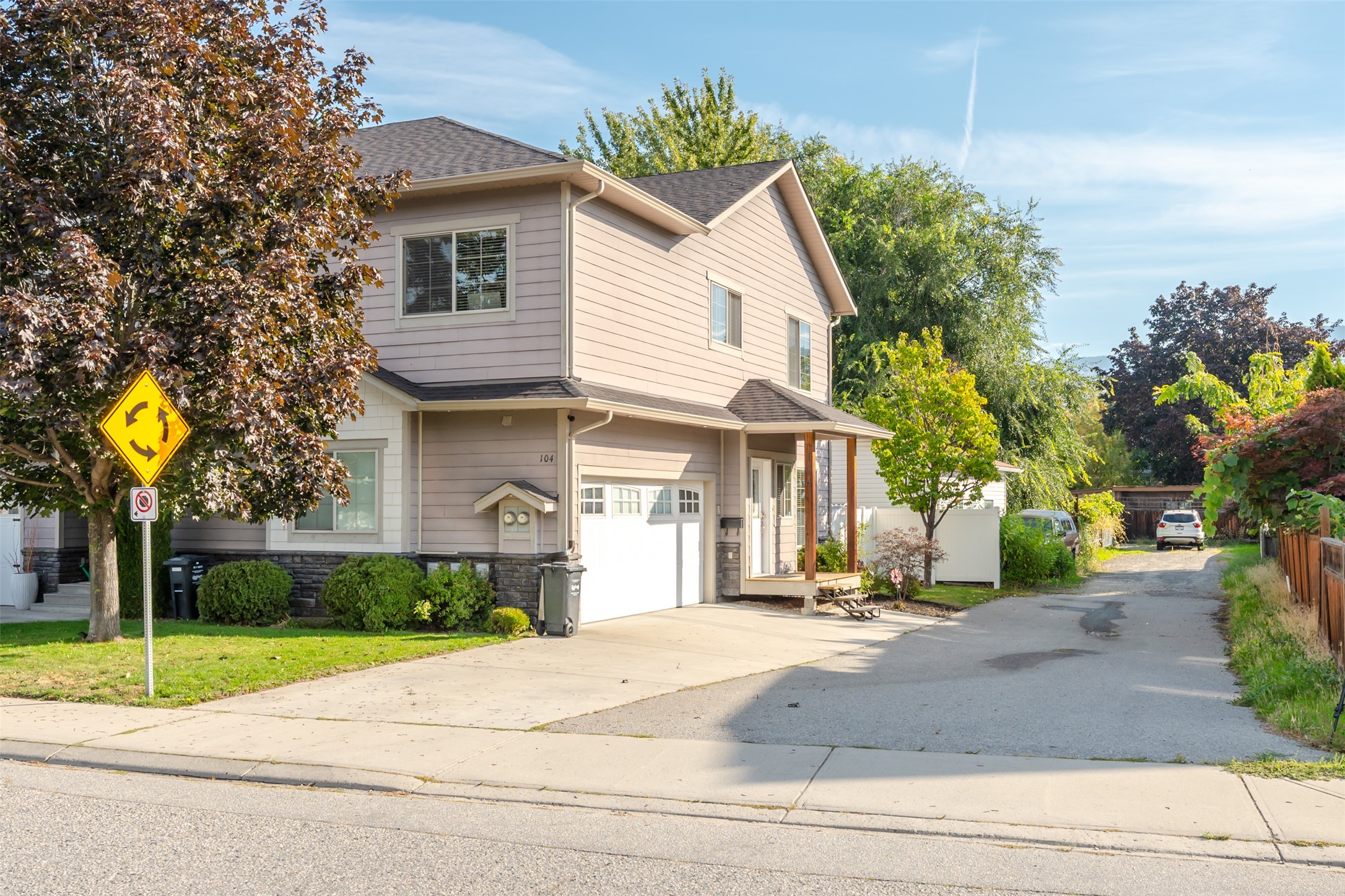 104-296 Kinney Avenue, Penticton, BC