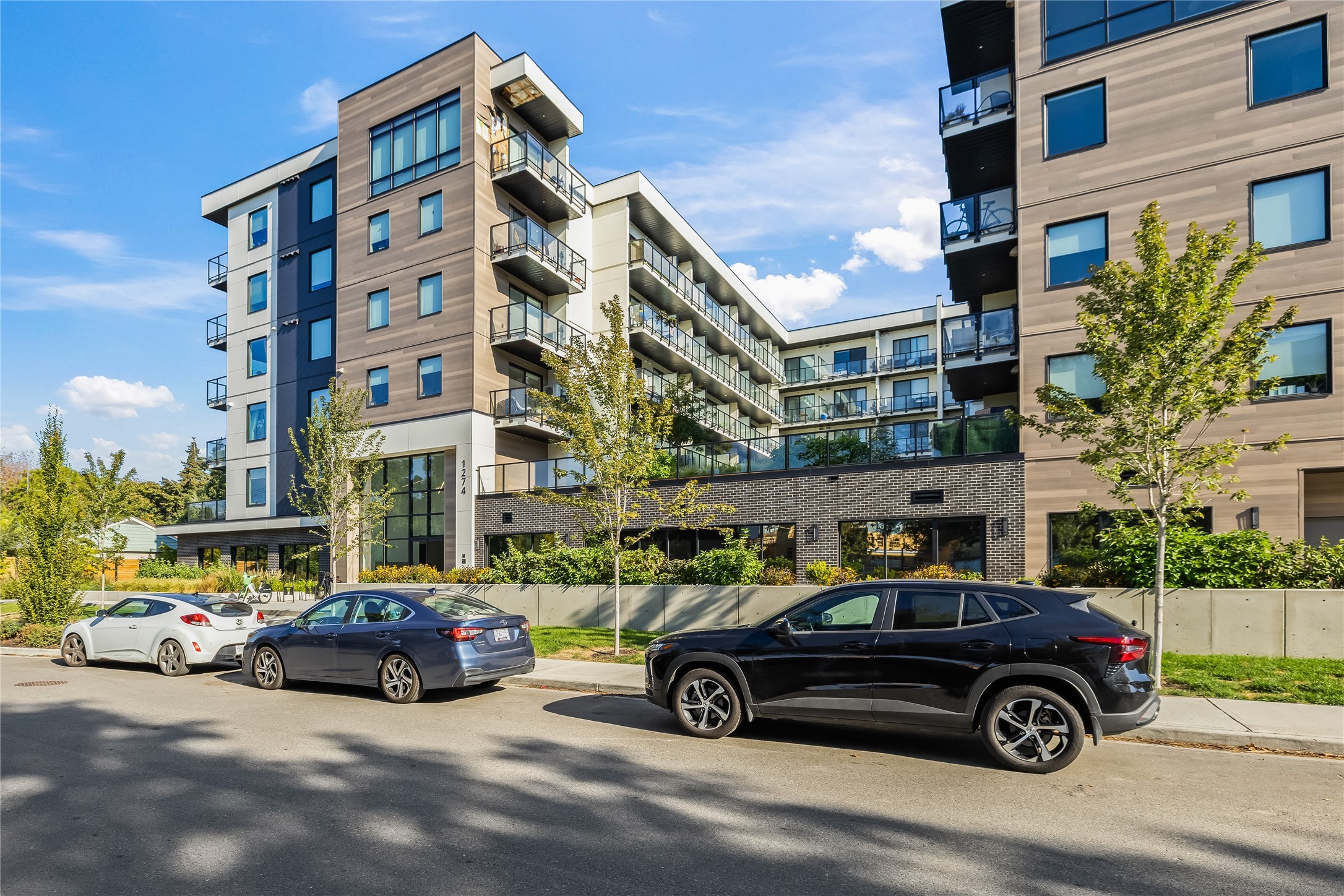 445-1274 Devonshire Avenue, Kelowna, BC