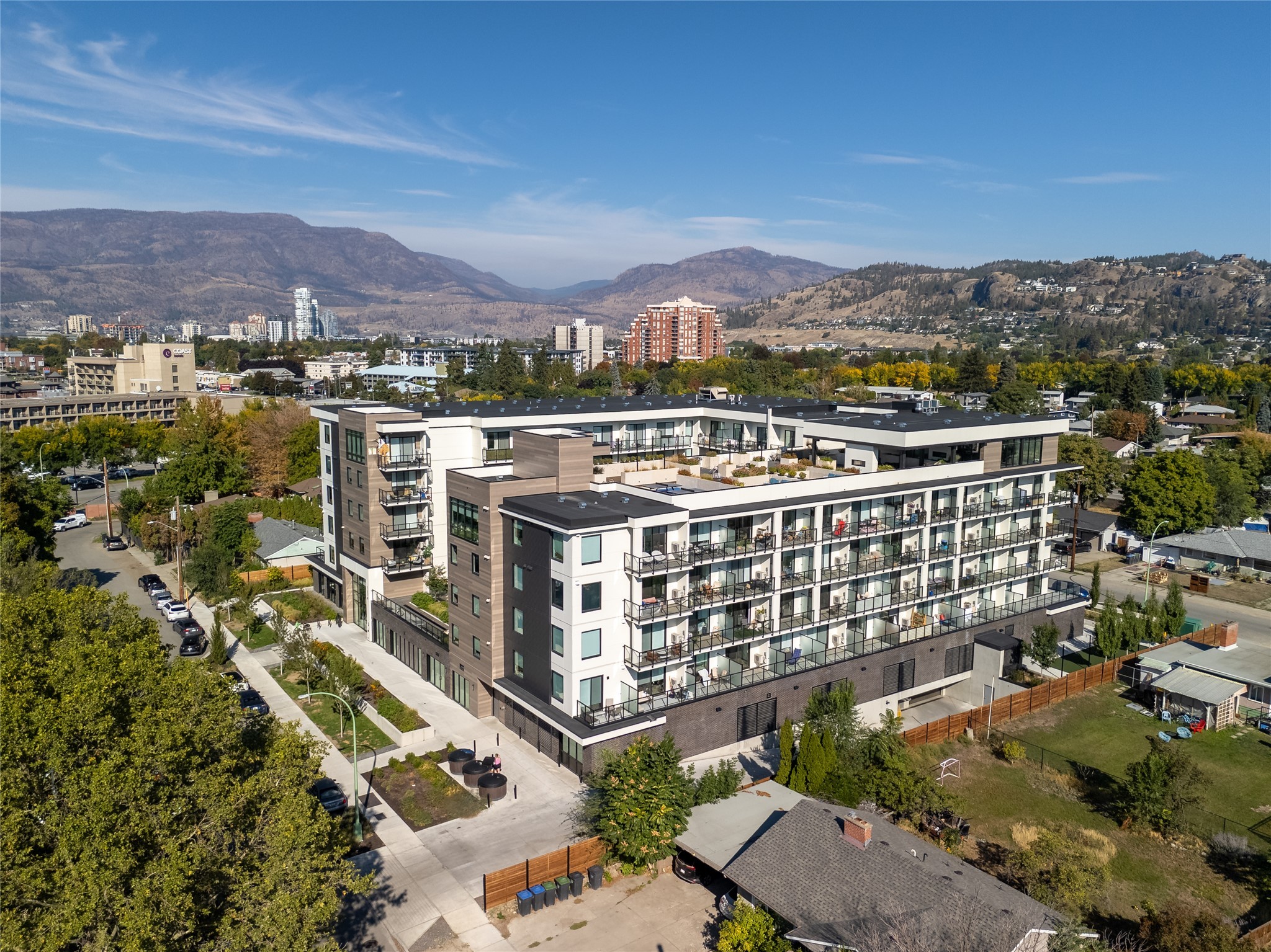 445-1274 Devonshire Avenue, Kelowna, BC