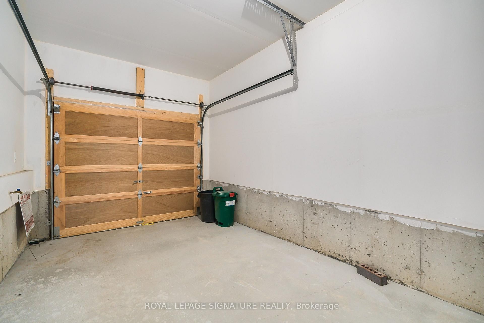 164 Tango Crescent, Newmarket, ON