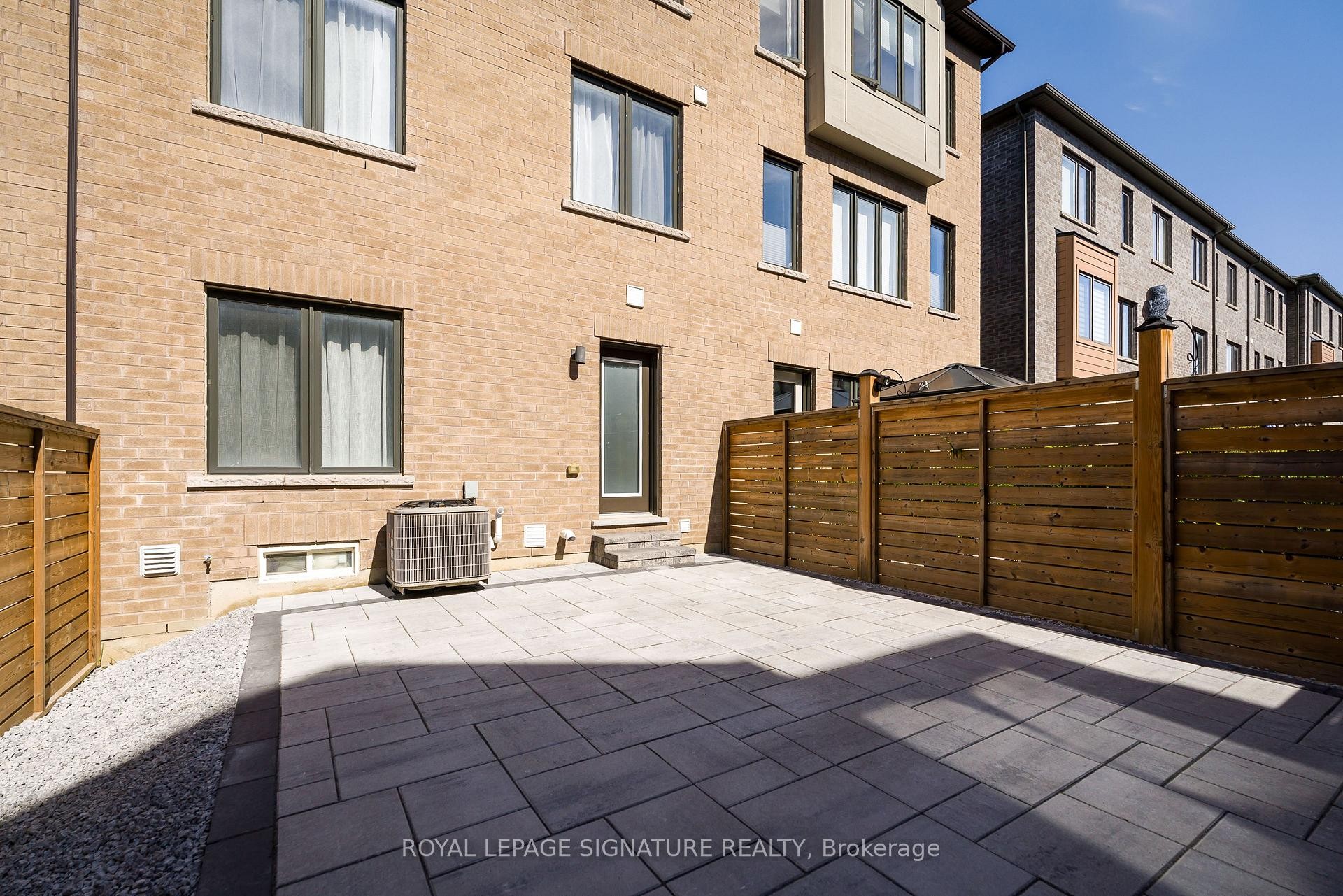 164 Tango Crescent, Newmarket, ON