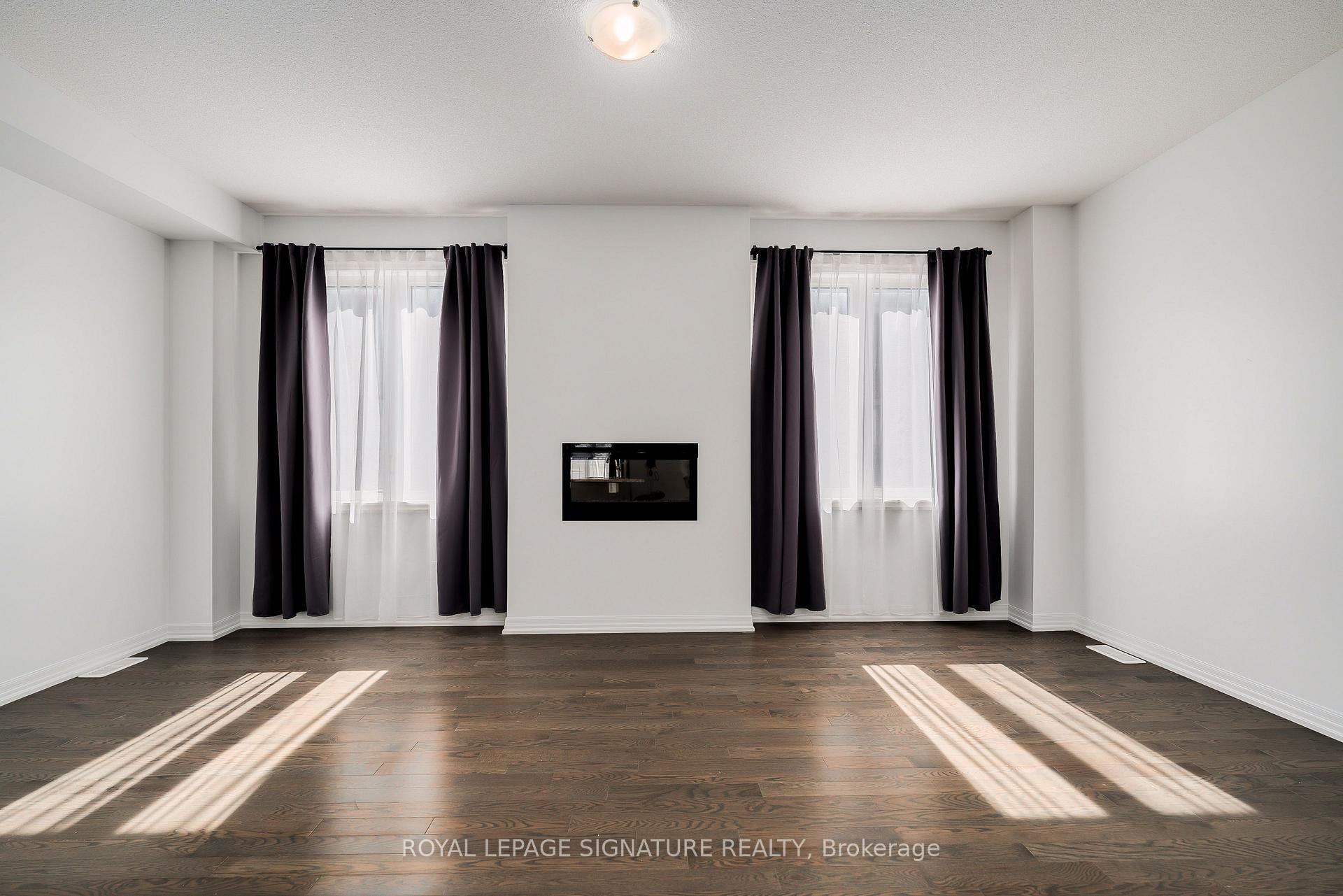 164 Tango Crescent, Newmarket, ON
