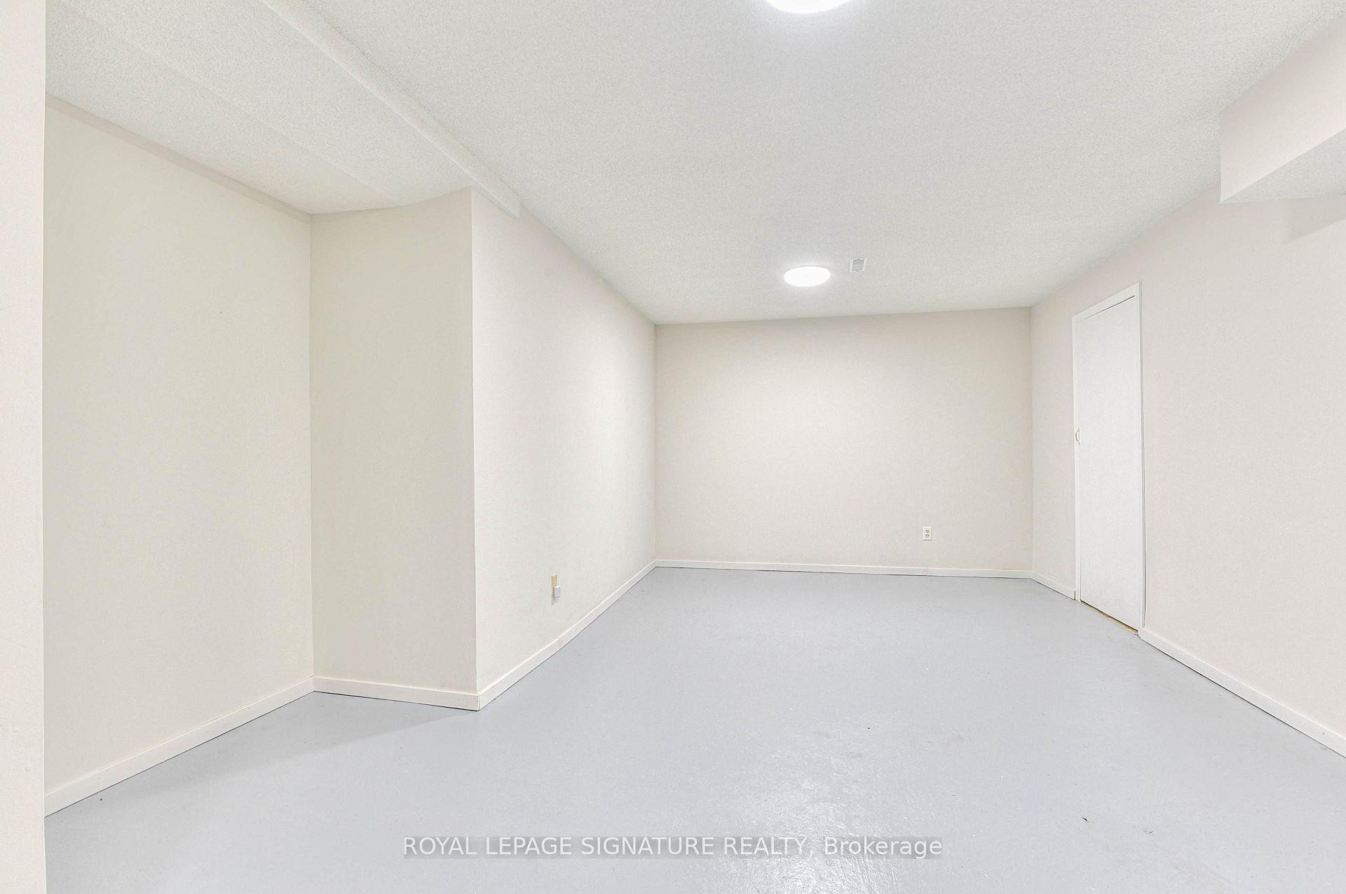 132 Valdor Drive, Toronto, ON