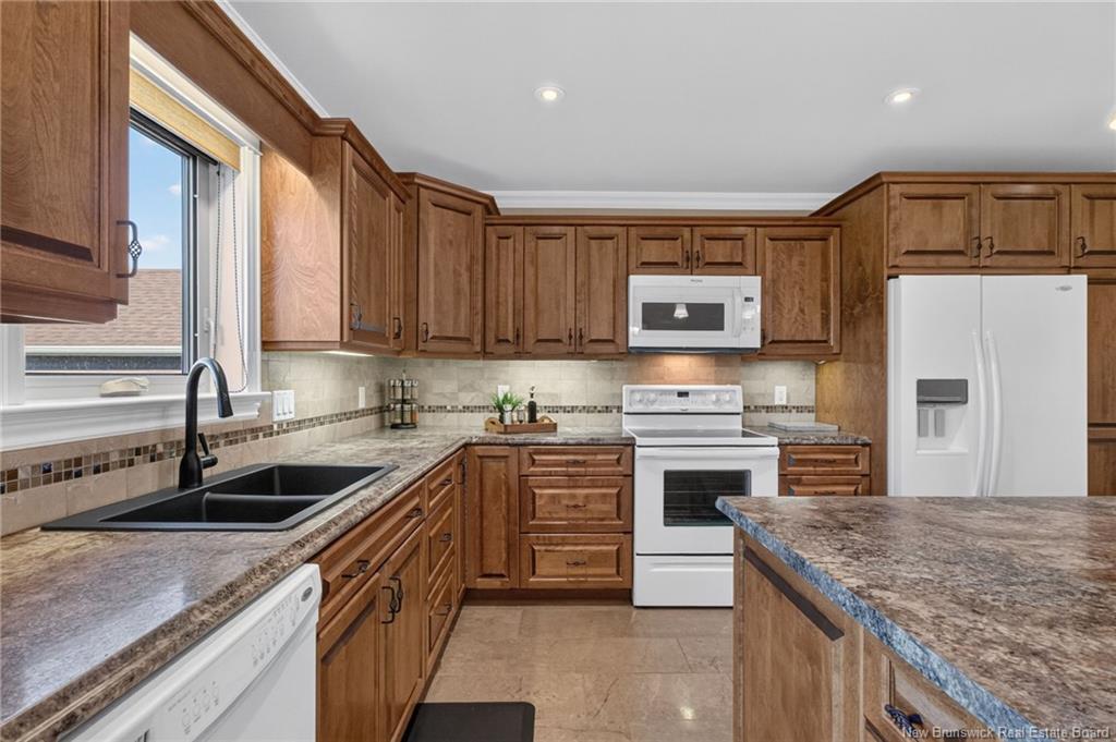 1003 Bourque, Dieppe, NB