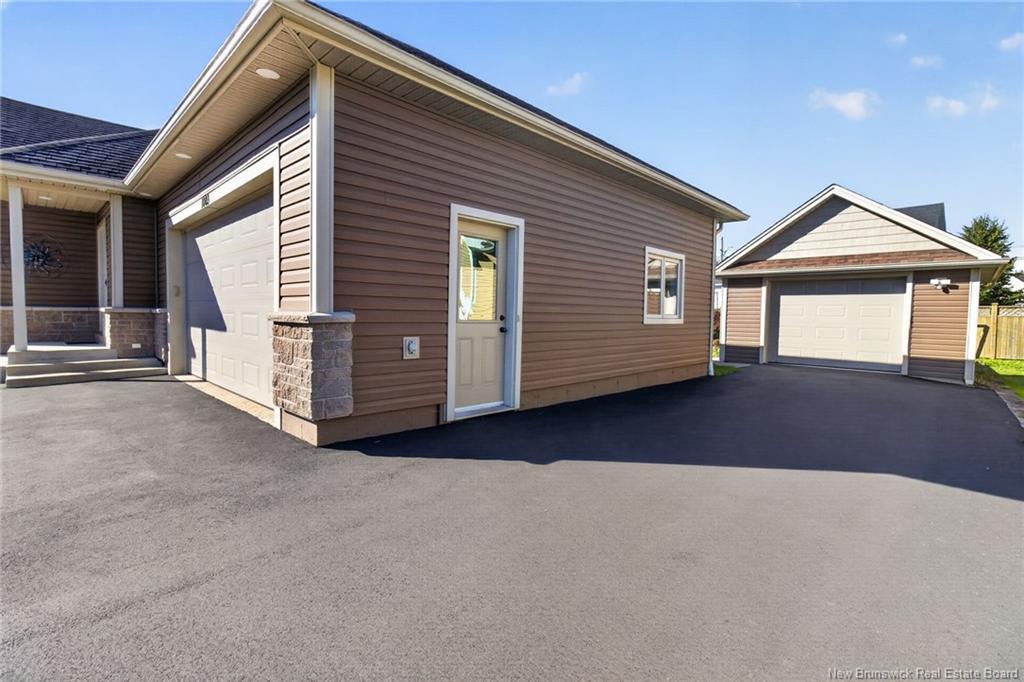 1003 Bourque, Dieppe, NB