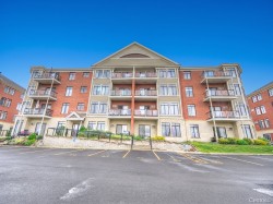 307-6270 Boul. Chevrier Brossard, QC J4Z 0M1