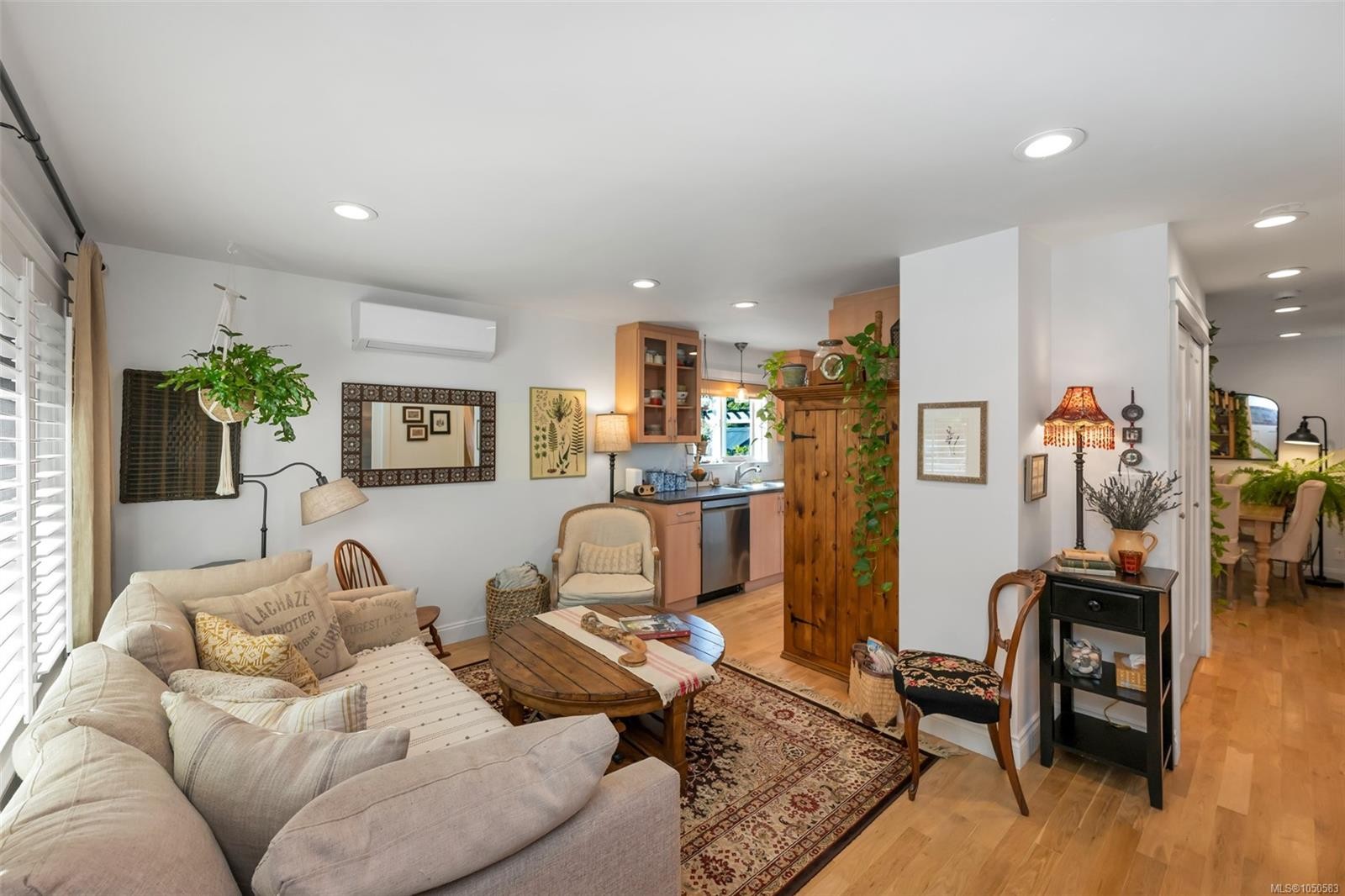 4826 West Saanich Rd, Saanich, BC
