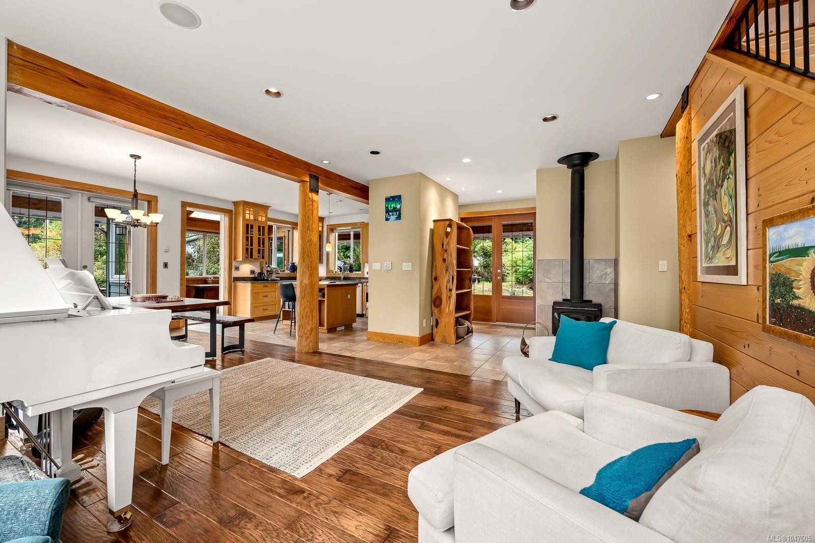 652 Fox Rd, Quadra Island, BC
