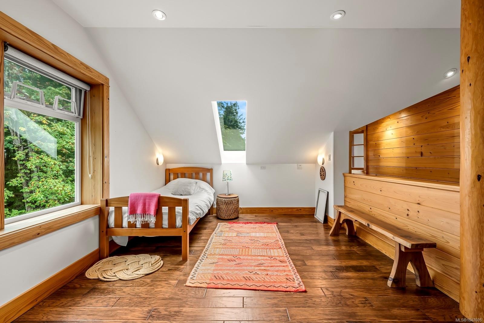 652 Fox Rd, Quadra Island, BC