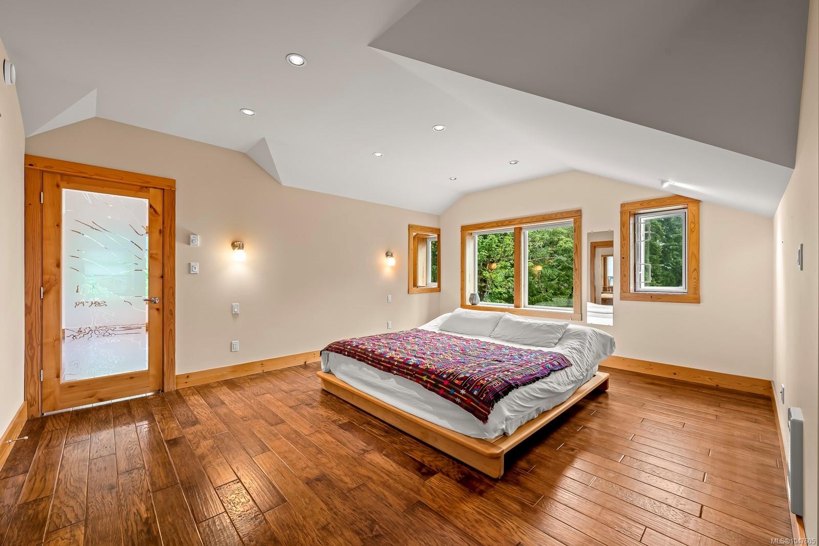 652 Fox Rd, Quadra Island, BC