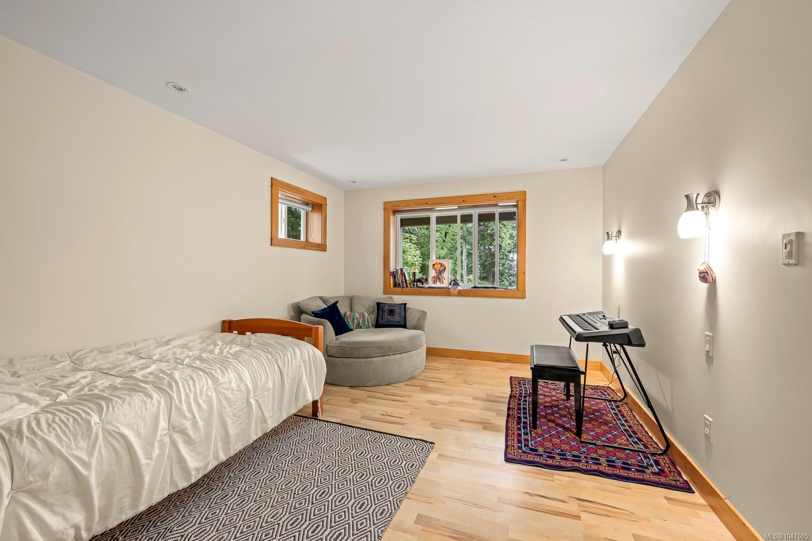 652 Fox Rd, Quadra Island, BC