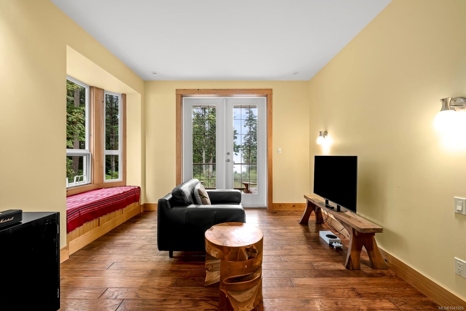 652 Fox Rd, Quadra Island, BC