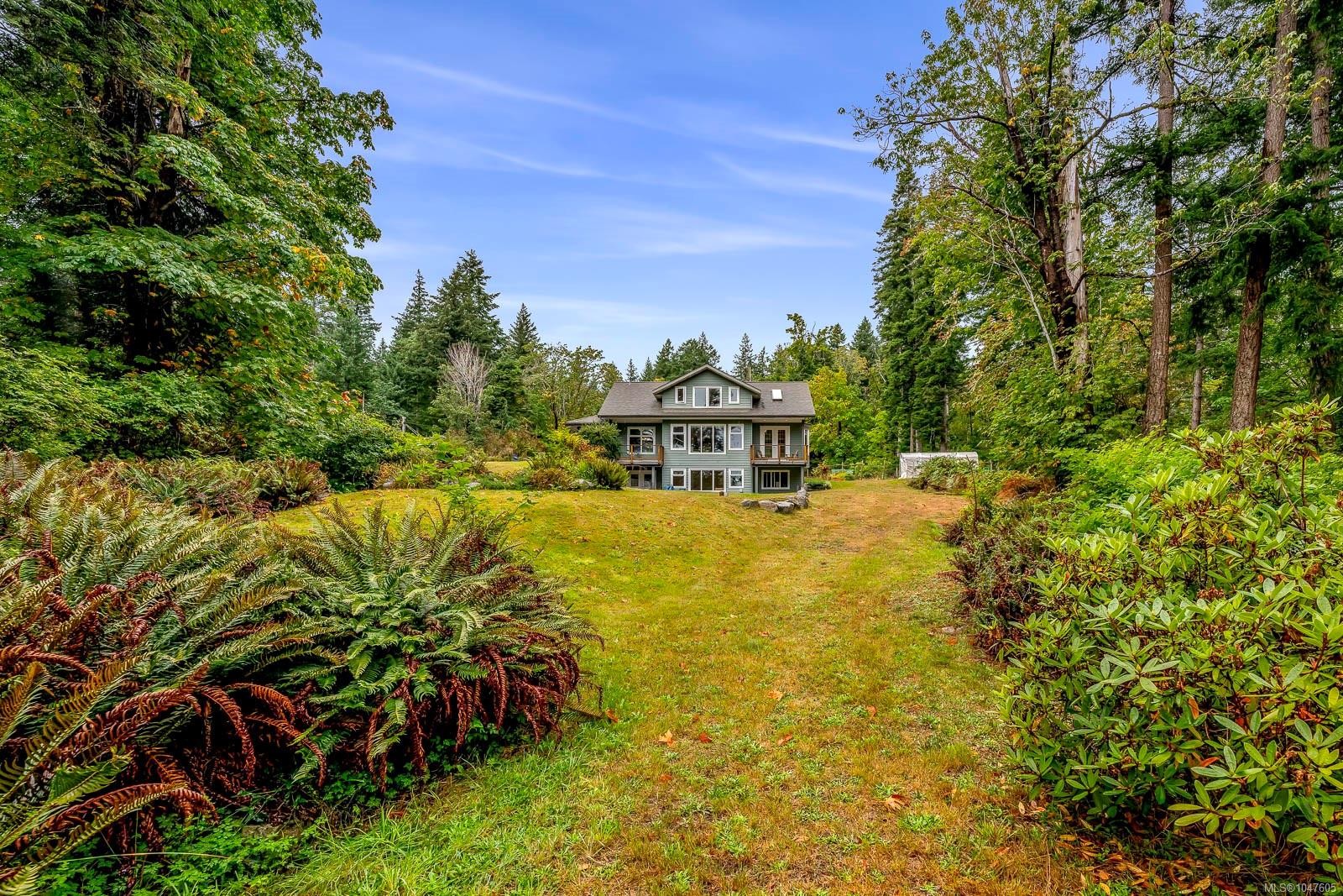 652 Fox Rd, Quadra Island, BC