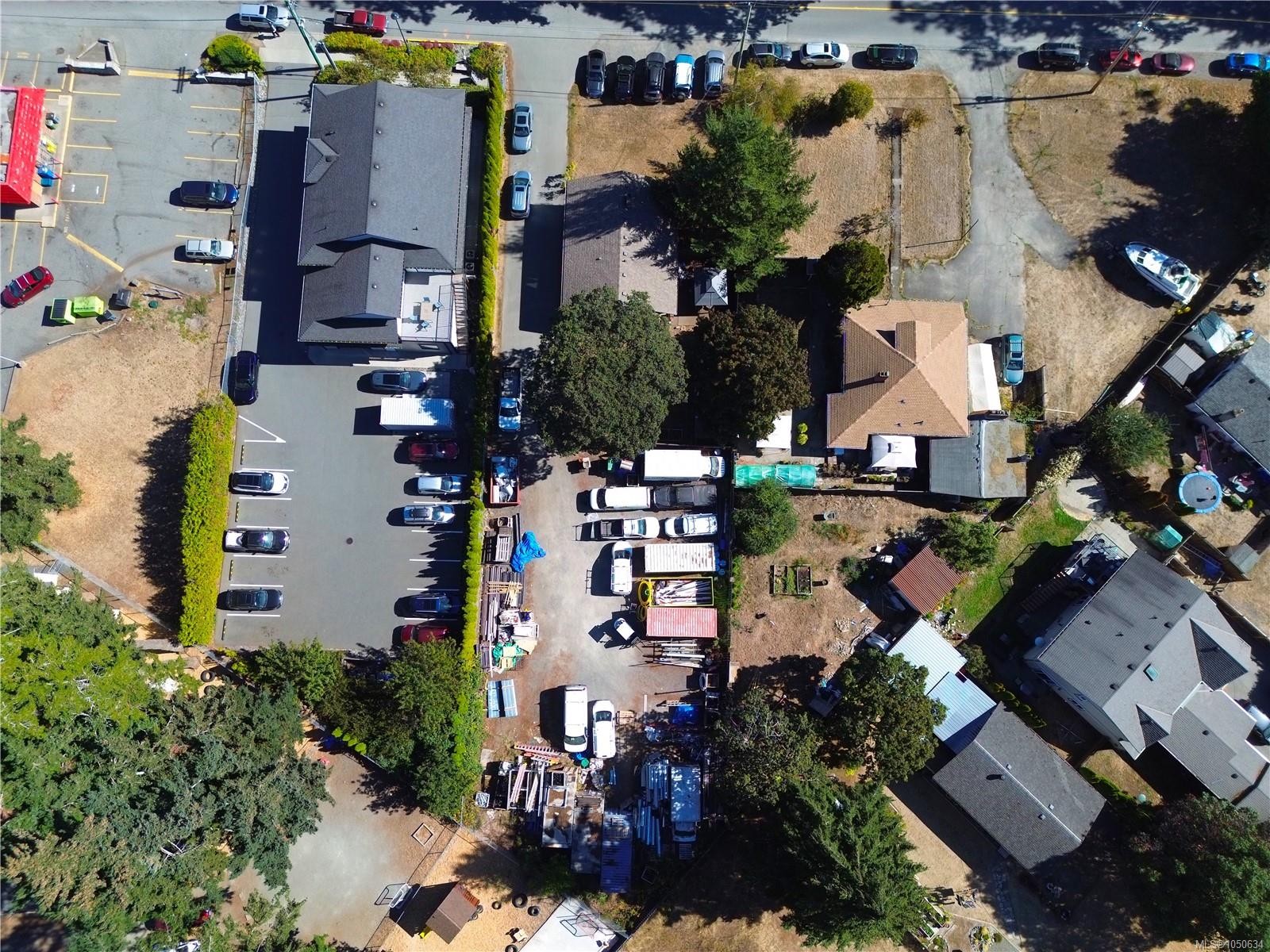 589 Ledsham Rd, Colwood, BC