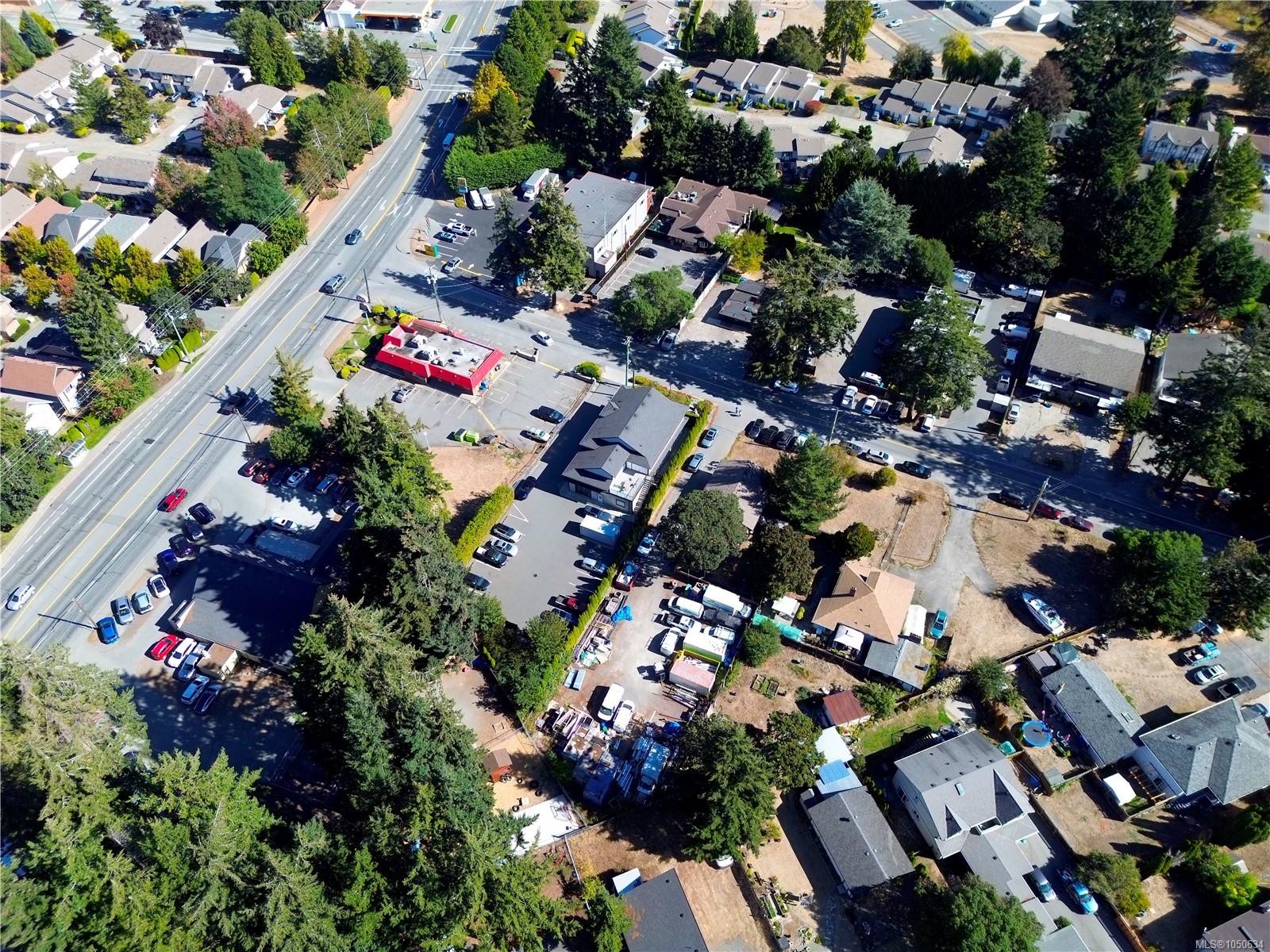 589 Ledsham Rd, Colwood, BC