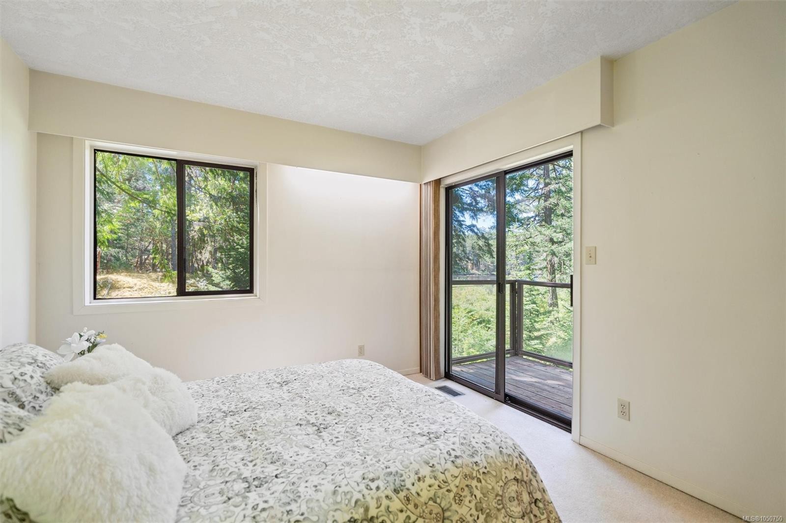 649 Lost Lake Rd, Highlands, BC