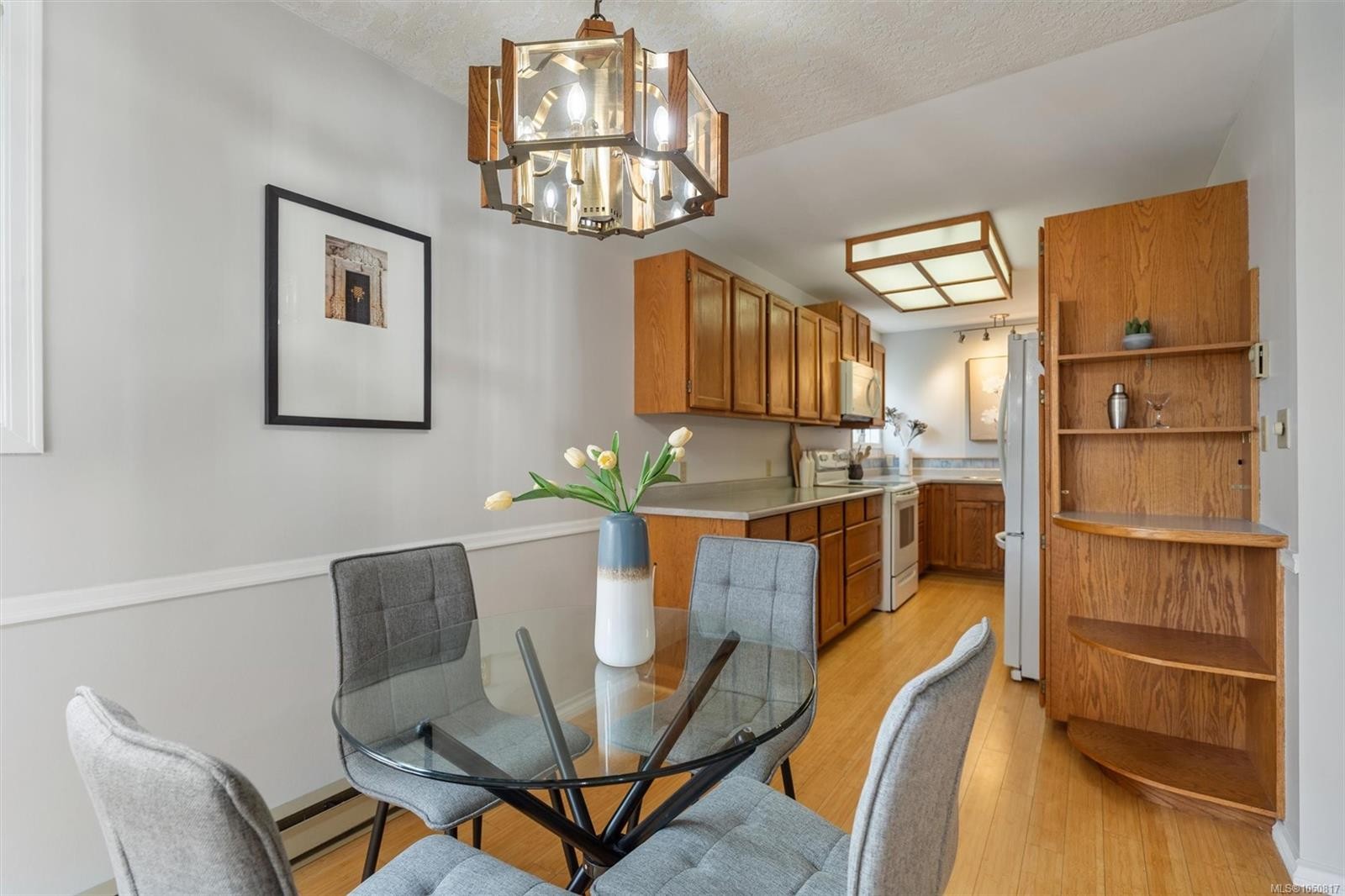 1335 Rudlin St, Victoria, BC