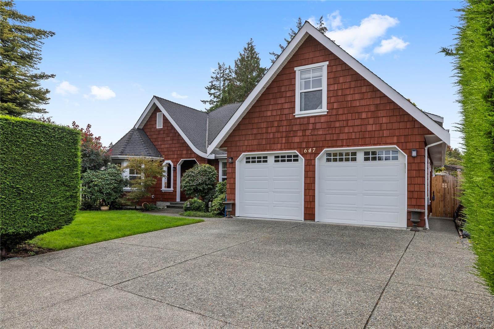 647 Temple St, Parksville, BC