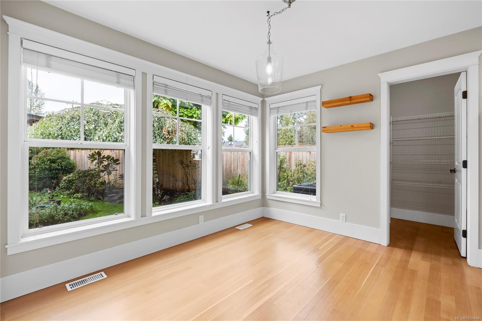 647 Temple St, Parksville, BC
