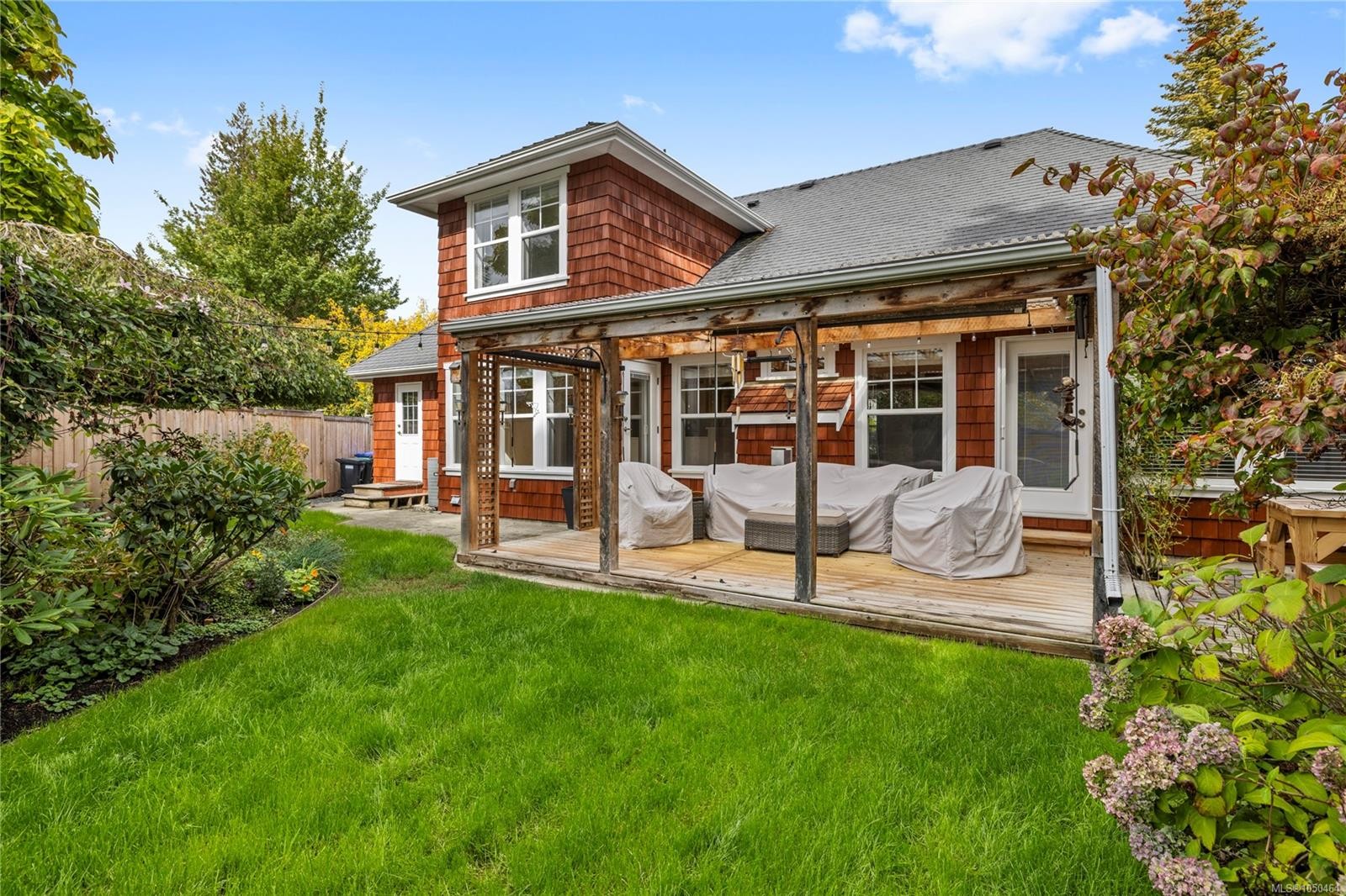 647 Temple St, Parksville, BC