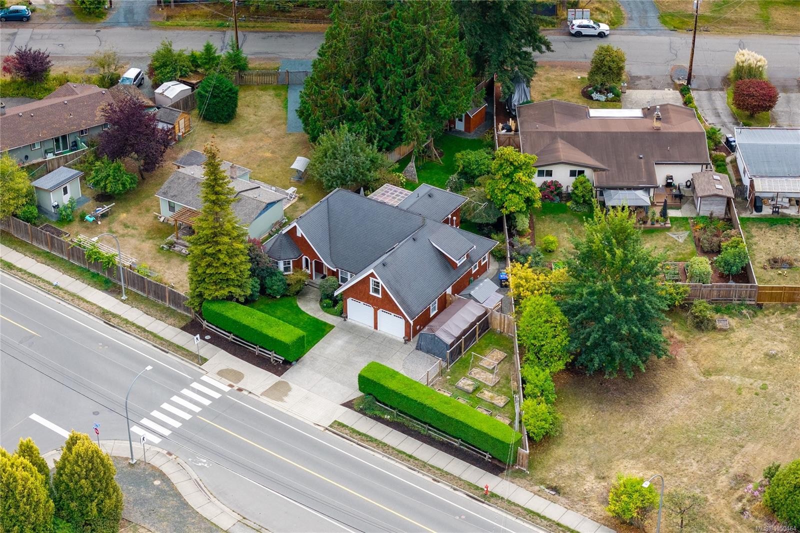 647 Temple St, Parksville, BC