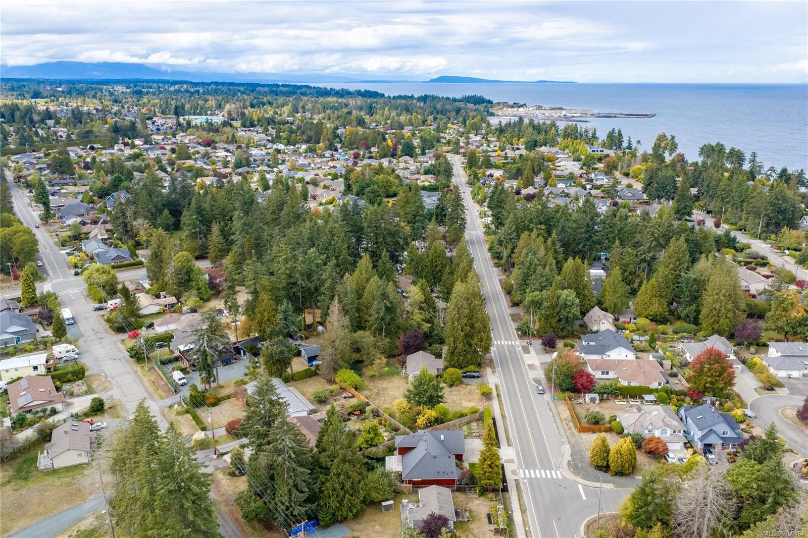 647 Temple St, Parksville, BC