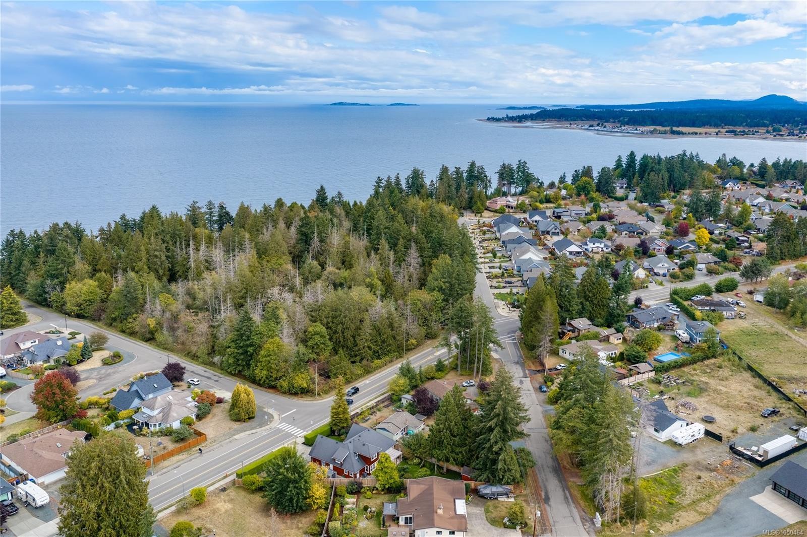 647 Temple St, Parksville, BC