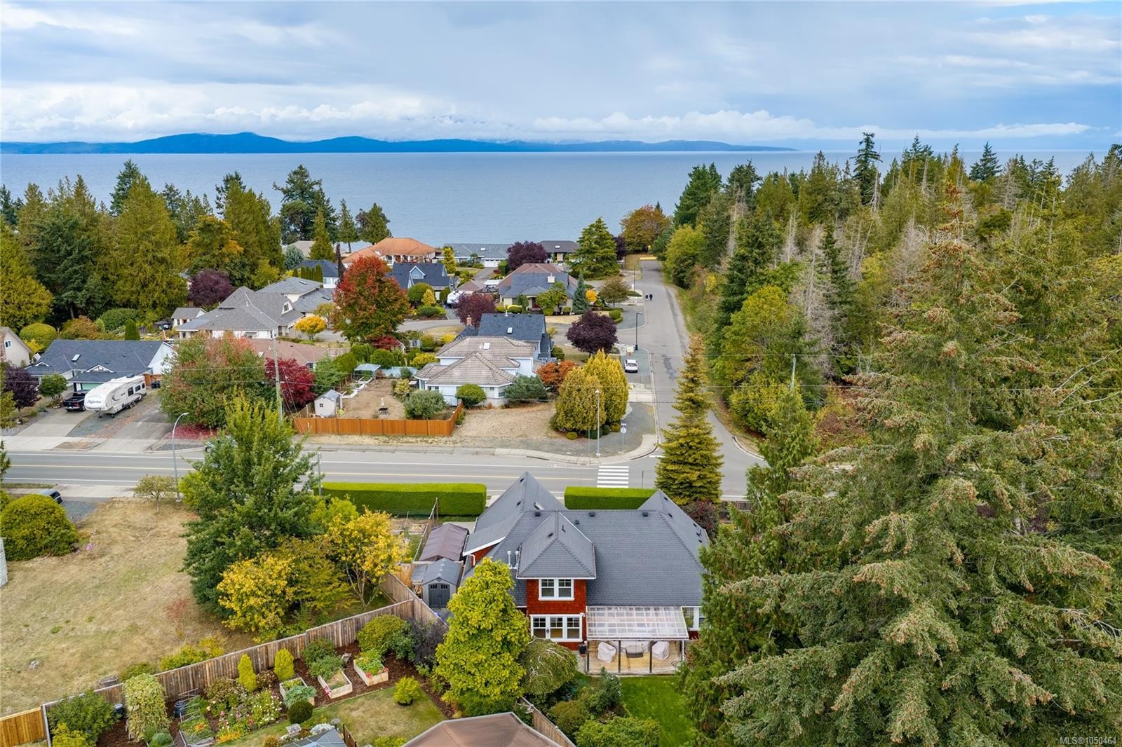 647 Temple St, Parksville, BC